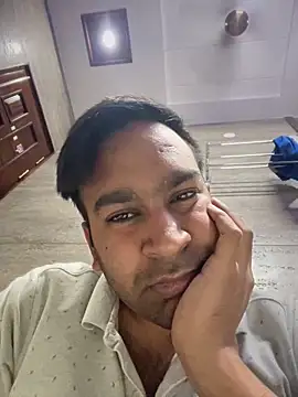 luciferdxm5 online show from 04-06-26, 10:00