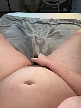 bigirl1979 online show from 01-13-25, 02:32