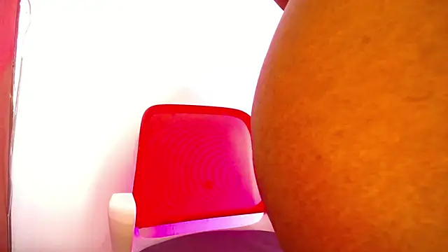 Snapshot of Naughty_choko chatting on 01-09-26, 10:00 Naughty choko online show from 01-09-26, 10:00