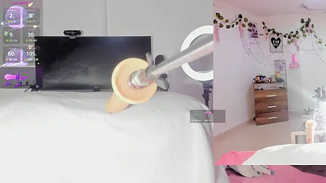 sofi velez online show from 11-29-25, 05:05