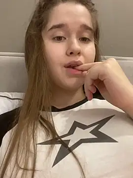 HornyGirlH online show from 11-24-25, 01:49