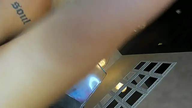 LisaAkira online show from 03-01-25, 10:13