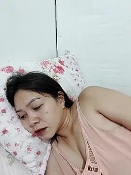 MissKitty31 online show from 02-07-25, 11:56