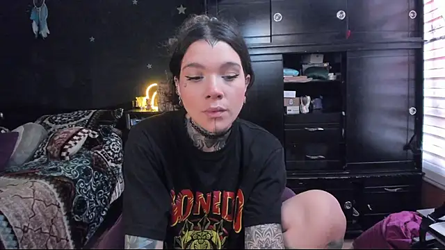 Lilmarieee online show from 03-04-25, 03:15