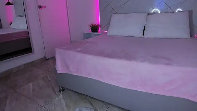 AMMY-CAMM online show from 03-18-25, 09:09