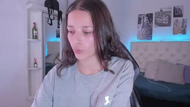 Amaia Daniells online show from 01-24-25, 07:19