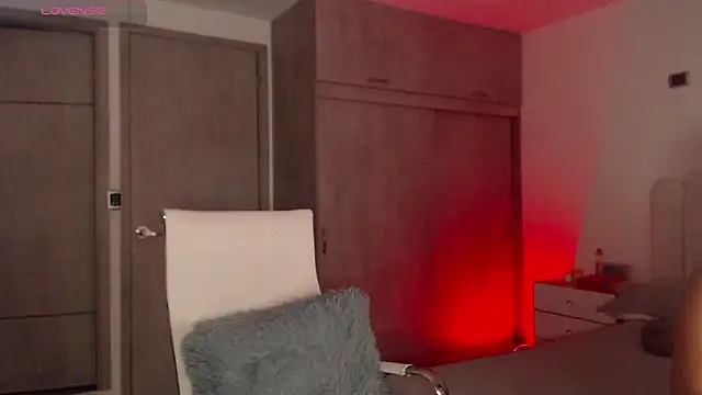 Brown skin11 online show from 03-04-26, 09:32