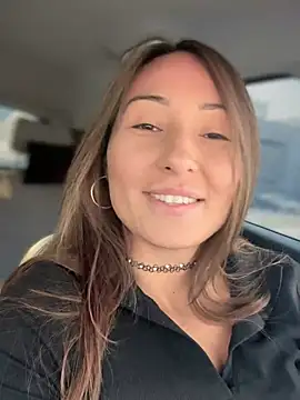 YOUR-KARINA online show from 12-25-24, 09:34