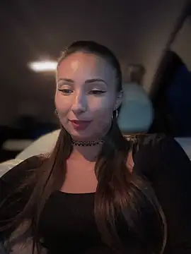 Snapshot of YOUR-KARINA chatting on 01-09-25, 11:58 YOUR-KARINA online show from 01-09-25, 11:58