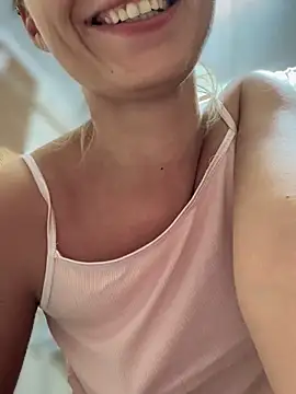 YOUR-KARINA online show from 09-19-25, 04:29