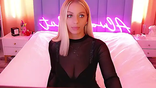 Snapshot of AllwaysHotJ chatting on 03-05-25, 05:50 AllwaysHotJ online show from 03-05-25, 05:50