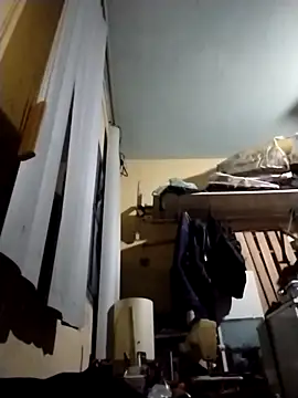 Snapshot of Thadew chatting on 11-25-25, 10:43 Thadew online show from 11-25-25, 10:43