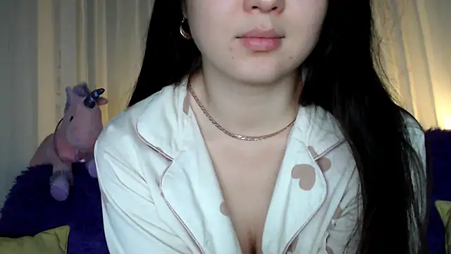 Snapshot of Lili_asian chatting on 02-17-25, 08:58 Lili asian online show from 02-17-25, 08:58