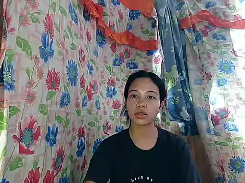 Snapshot of PinaySkinnyGirl chatting on 02-07-26, 02:37 PinaySkinnyGirl online show from 02-07-26, 02:37