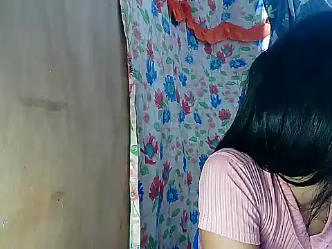 Snapshot of PinaySkinnyGirl chatting on 02-17-26, 11:33 PinaySkinnyGirl online show from 02-17-26, 11:33