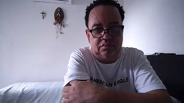 Snapshot of djtomxxx2777 chatting on 10-27-25, 07:07 djtomxxx2777 online show from 10-27-25, 07:07