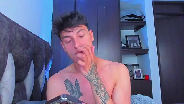 Snapshot of I_Gabriel chatting on 01-29-25, 10:11 I Gabriel online show from 01-29-25, 10:11