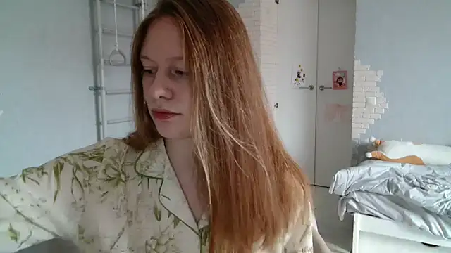 ConnieDaw online show from 11-01-25, 07:43