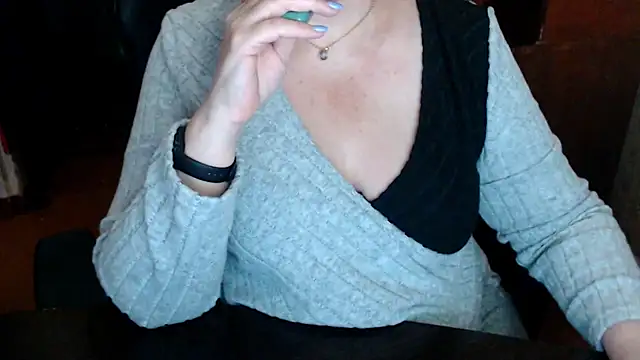 Snapshot of AlisaHot55 chatting on 03-23-26, 11:47 AlisaHot55 online show from 03-23-26, 11:47