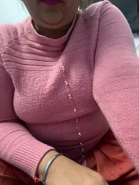 Snapshot of Preet_Kaur_69 chatting on 01-02-25, 07:18 Preet Kaur 69 online show from 01-02-25, 07:18