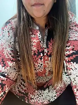 Snapshot of Preet_Kaur_69 chatting on 02-20-25, 02:46 Preet Kaur 69 online show from 02-20-25, 02:46