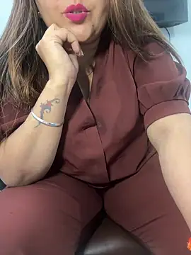 Snapshot of Preet_Kaur_69 chatting on 02-21-25, 05:53 Preet Kaur 69 online show from 02-21-25, 05:53
