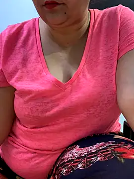 Snapshot of Preet_Kaur_69 chatting on 10-16-25, 05:25 Preet Kaur 69 online show from 10-16-25, 05:25