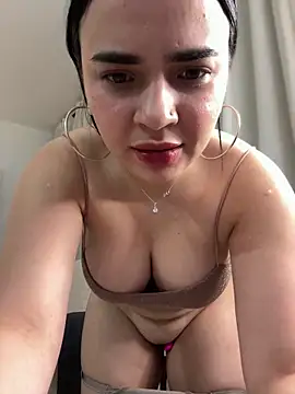 Snapshot of GeorginaJones chatting on 01-26-25, 05:56 GeorginaJones online show from 01-26-25, 05:56