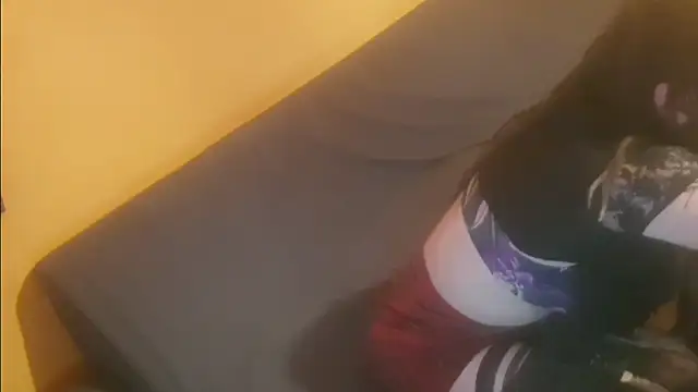 Lillisissi online show from 12-17-25, 10:05