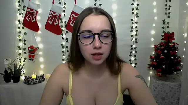 SweetPrincess  online show from 01-03-25, 06:44