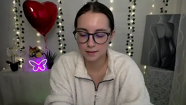 SweetPrincess  online show from 02-13-25, 12:32