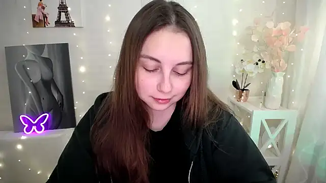 SweetPrincess  online show from 04-15-26, 05:36