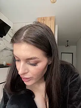 little belucci online show from 02-22-26, 02:15