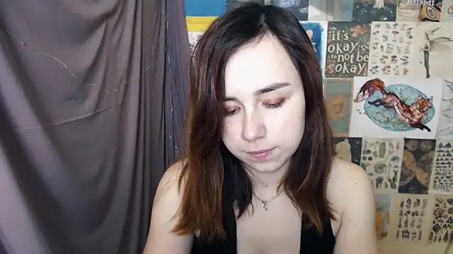 VeryVeryVeryShy  online show from 12-12-24, 08:36