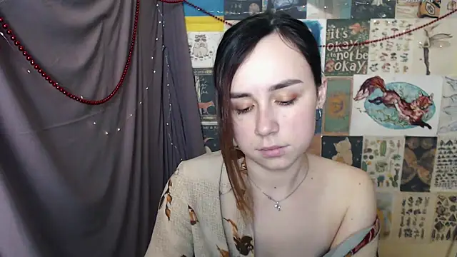 VeryVeryVeryShy  online show from 12-21-24, 09:55
