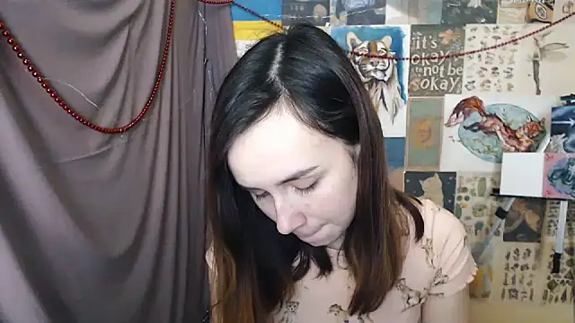 VeryVeryVeryShy  online show from 12-22-24, 11:33