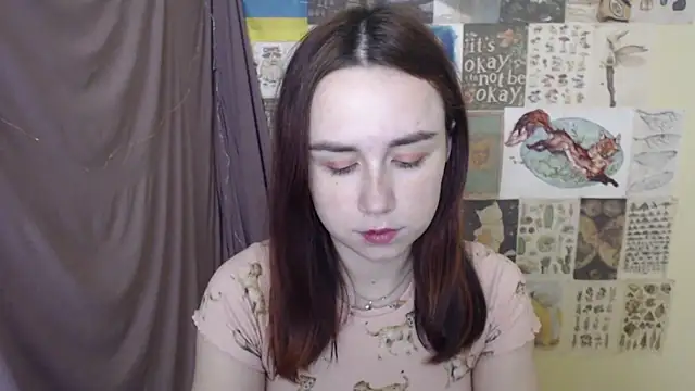 VeryVeryVeryShy  online show from 12-05-25, 08:23