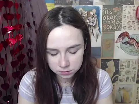 Snapshot of VeryVeryVeryShy_ chatting on 02-12-26, 07:03 VeryVeryVeryShy online show from 02-12-26, 07:03