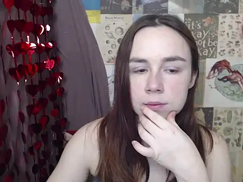 Snapshot of VeryVeryVeryShy_ chatting on 02-17-26, 06:21 VeryVeryVeryShy online show from 02-17-26, 06:21