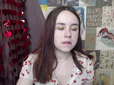 Snapshot of VeryVeryVeryShy_ chatting on 02-18-26, 06:31 VeryVeryVeryShy online show from 02-18-26, 06:31