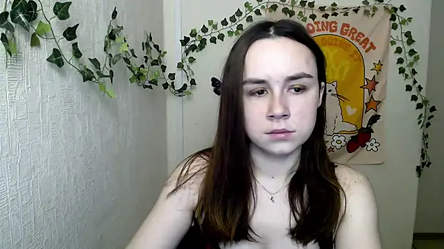 Snapshot of VeryVeryVeryShy_ chatting on 02-27-26, 06:35 VeryVeryVeryShy online show from 02-27-26, 06:35