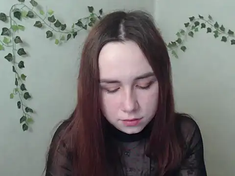 Snapshot of VeryVeryVeryShy_ chatting on 03-25-26, 06:30 VeryVeryVeryShy online show from 03-25-26, 06:30