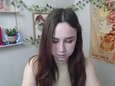 Snapshot of VeryVeryVeryShy_ chatting on 04-09-26, 06:30 VeryVeryVeryShy online show from 04-09-26, 06:30