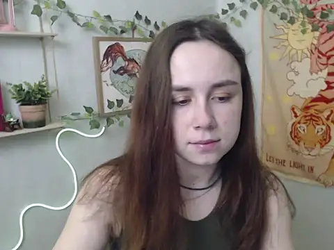 Snapshot of VeryVeryVeryShy_ chatting on 04-13-26, 05:46 VeryVeryVeryShy online show from 04-13-26, 05:46