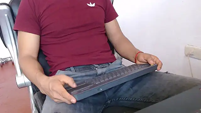 Snapshot of sexatlexx chatting on 12-06-24, 03:00 sexatlexx online show from 12-06-24, 03:00