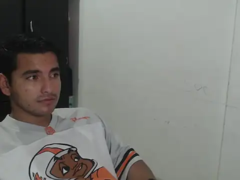 kylian 07 online show from 11-10-25, 02:10