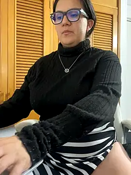 SWEETLILY18 online show from 11-10-25, 10:20