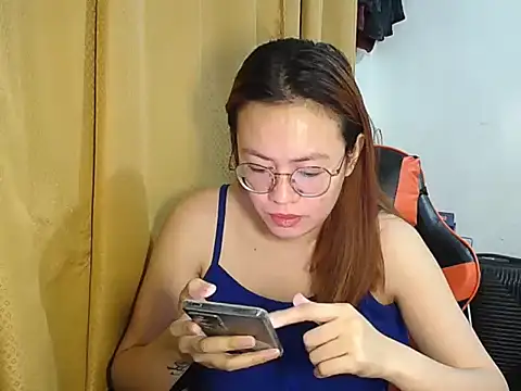 crizzybel online show from 12-04-25, 06:49