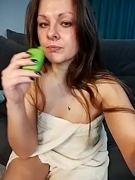 Snapshot of Marla_Singerrr chatting on 02-26-25, 10:26 Marla Singerrr online show from 02-26-25, 10:26