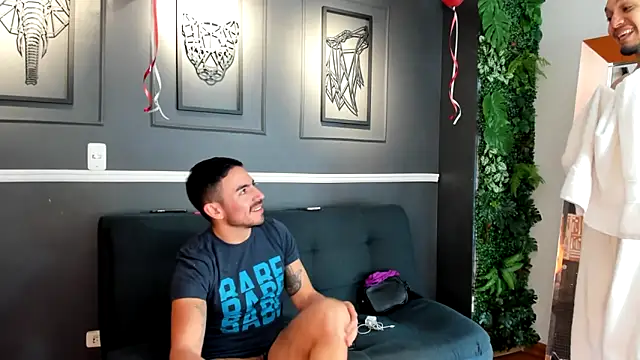 Snapshot of gym_stars_boys chatting on 02-24-25, 05:42 gym stars boys online show from 02-24-25, 05:42